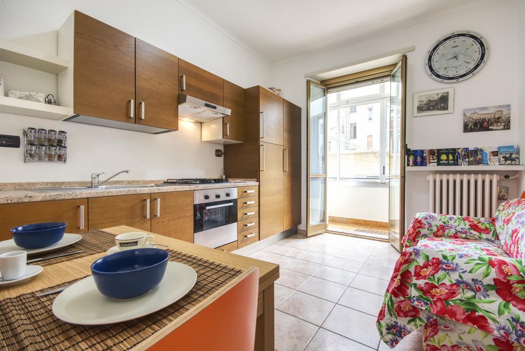Apartment Silvia ตูริน ภายนอก รูปภาพ
